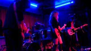 Alice Gold - Runaway Love (Live at Borderline, London)