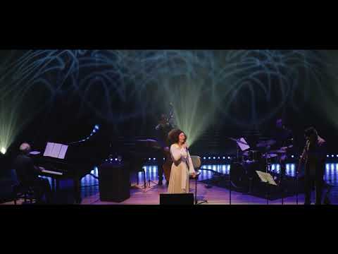 ‘Ave Rara’ (Edu Lobo/Aldir Blanc)