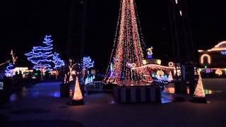 preview picture of video 'Kennywood holiday light show'