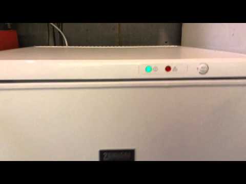 ZANUSSI ZFT11103WA Upright Freezer Review