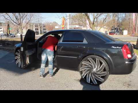 Nate The Great Chrysler 300 walk Through on 28s