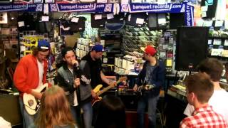 SKATERS - I Wanna Dance (But I Don&#39;t Know How) - at Banquet Records