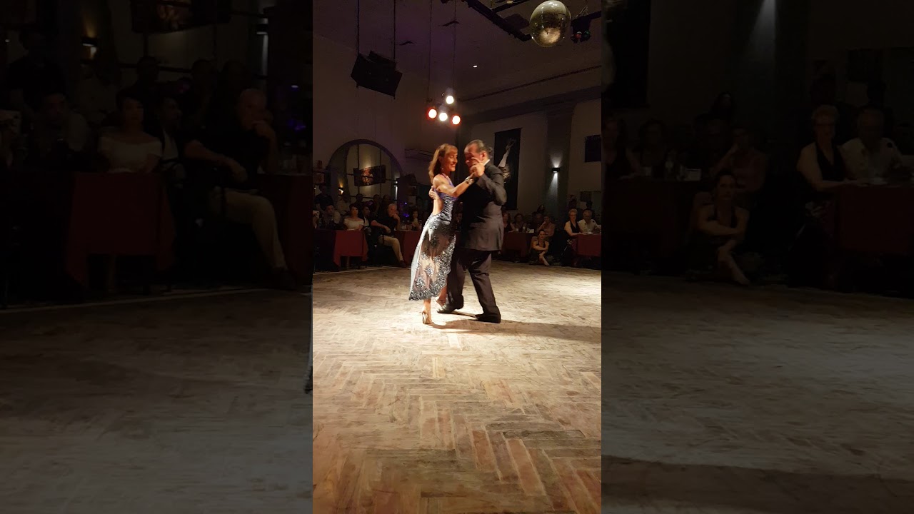 Milonga, Pancho Martinez Pey, Lorena Ermocida, Salon Canning 2019 Parakultural, tango Buenos Aires.