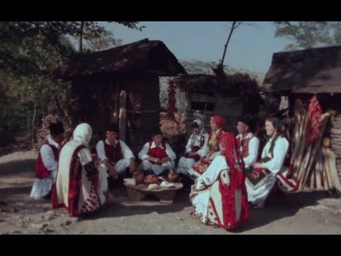 ‚‚Кучковци‘‘ (мешана пеачка група,од с,Кучково,легенди на изворната песна.)   3/10