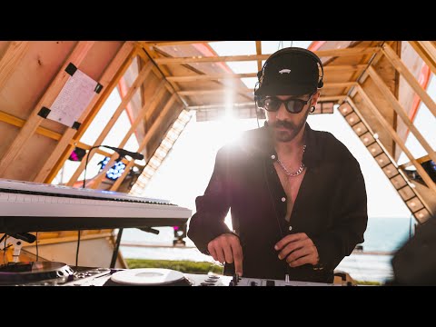 OMRI. by the sea in Tel Aviv for Harmonizz