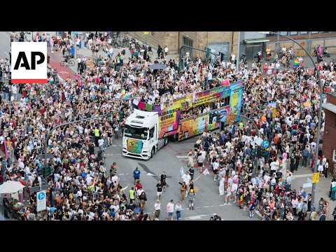 Video Thumbnail: Hundreds of thousands attend Hamburg Pride Parade a week after Berlin attack
