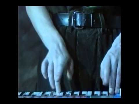 Videoclip de My Secret Garden (Live in Hammersmith) — Depeche Mode