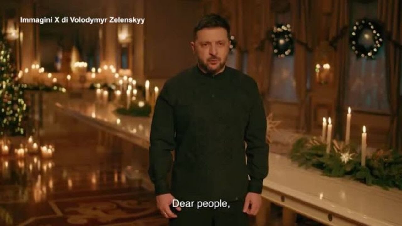 Zelensky per Natale: "Abbiamo tutti un sogno, che (Putin) muoia"