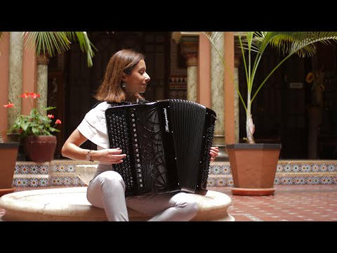 WAITING ROOM | Inês Vaz