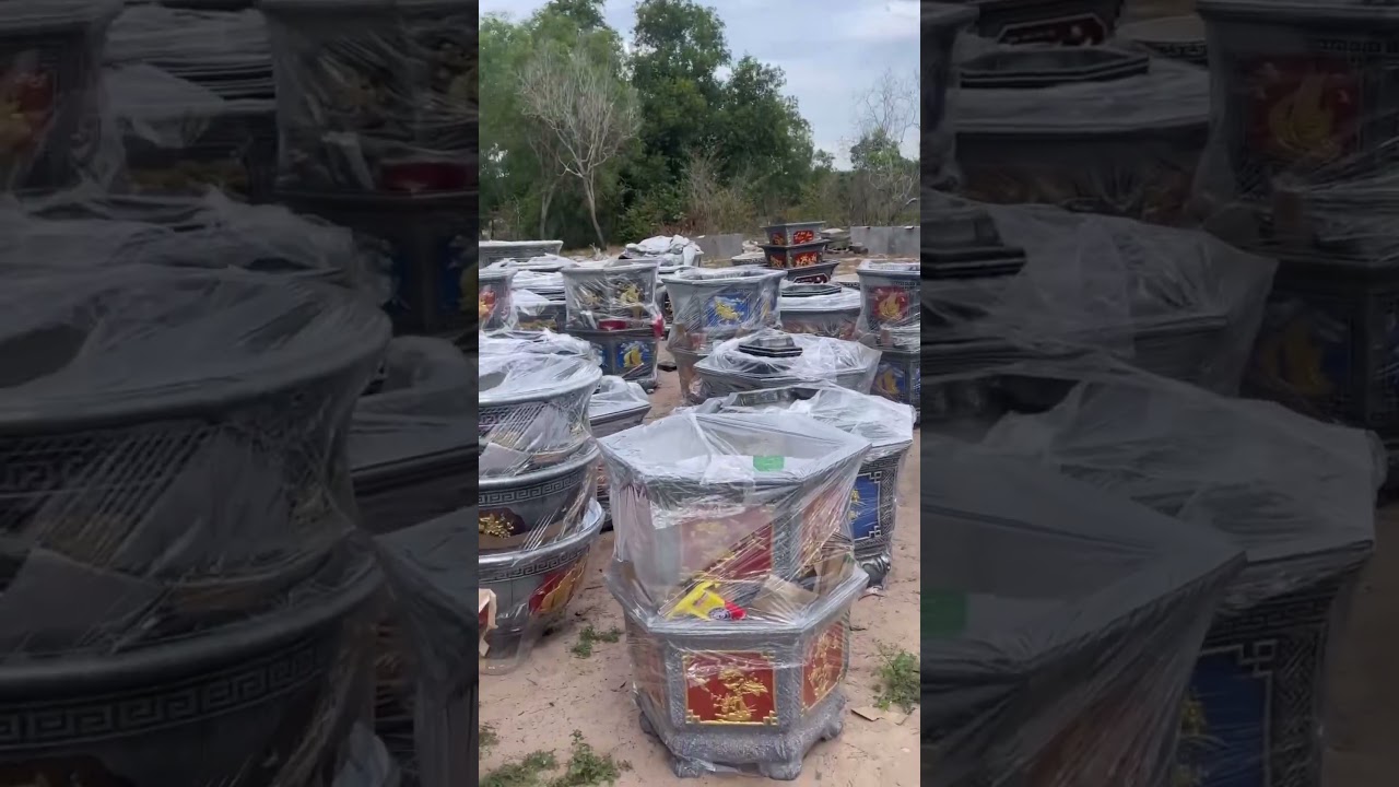 Công tác đóng hàng chậu và kiễm tra chậu trước khi đến tay khách hàng.