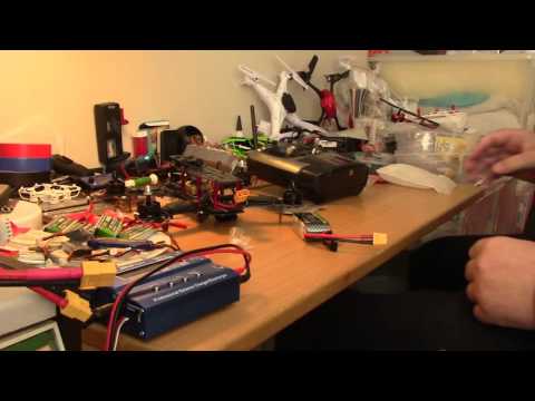 MongoTV_711 - Mongo Drones - Unboxing My FIRST Real Hobby Drone Eachine EC250 Racer