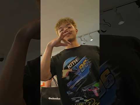 Sakura Scolds Jason for Throwing Up Gang Signs 😭