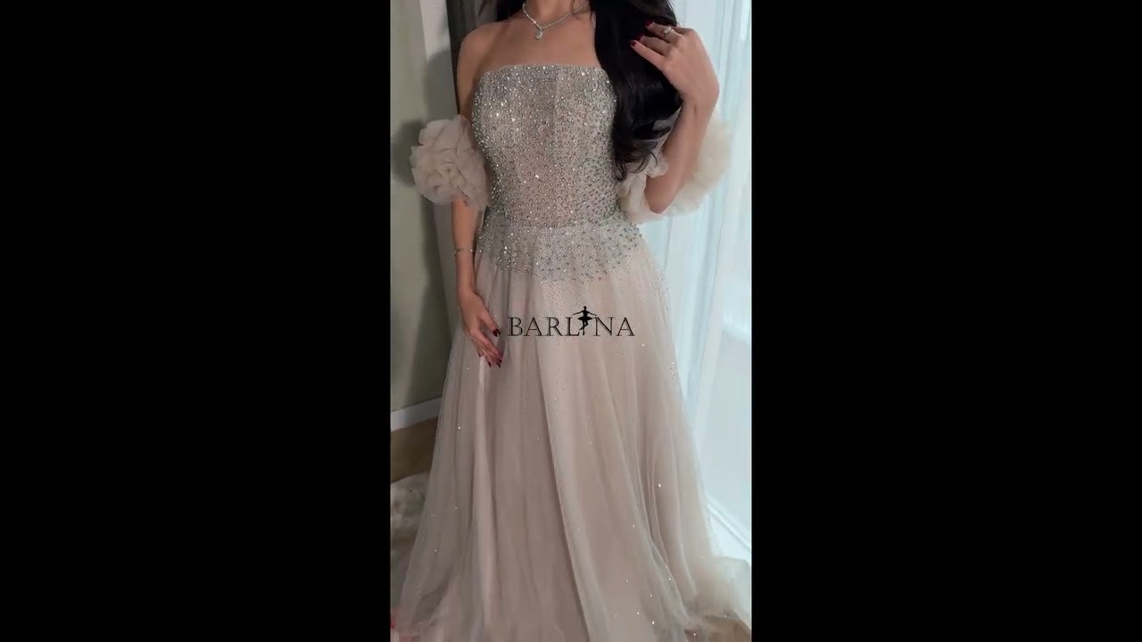  evening dress with puff sleeves made of tulle - XXL