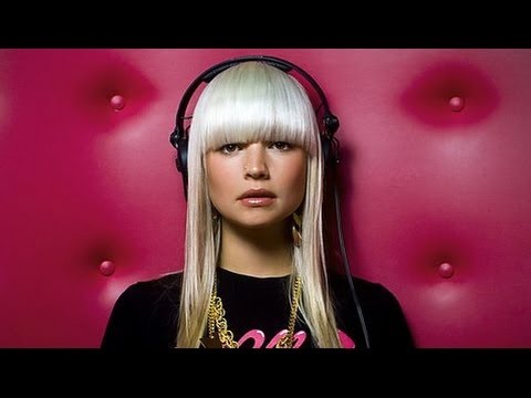 2013.12.24 - B.Traits - Mixfluence Special (BBC Radio1) - qrip (HQ)