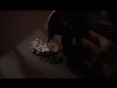 MADEMOISELLE PRIVÉ COROMANDEL Table Clock from the MADEMOISELLE PRIVÉ Collection – CHANEL Watches