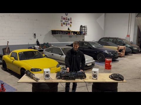 Warehouse Techno Mix | Live DJ Set Pioneer XDJ-RX3 | DJ BELA