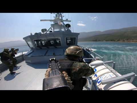 Top News - Ushtria me helikopterë e anije/ ‘Luftë’ në Pashaliman