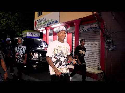 DARLYN NAY - DEJALA BAILAR - TROLA @Abriendoahi 