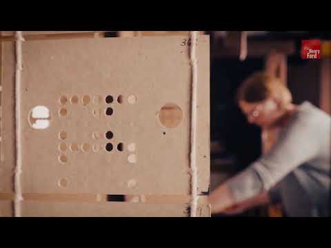 How an 1803 Jacquard Loom Led to Computer Technology