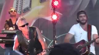 Thomas Rhett - &quot;Sorry For Partyin&#39;&quot; Live 2014 WI