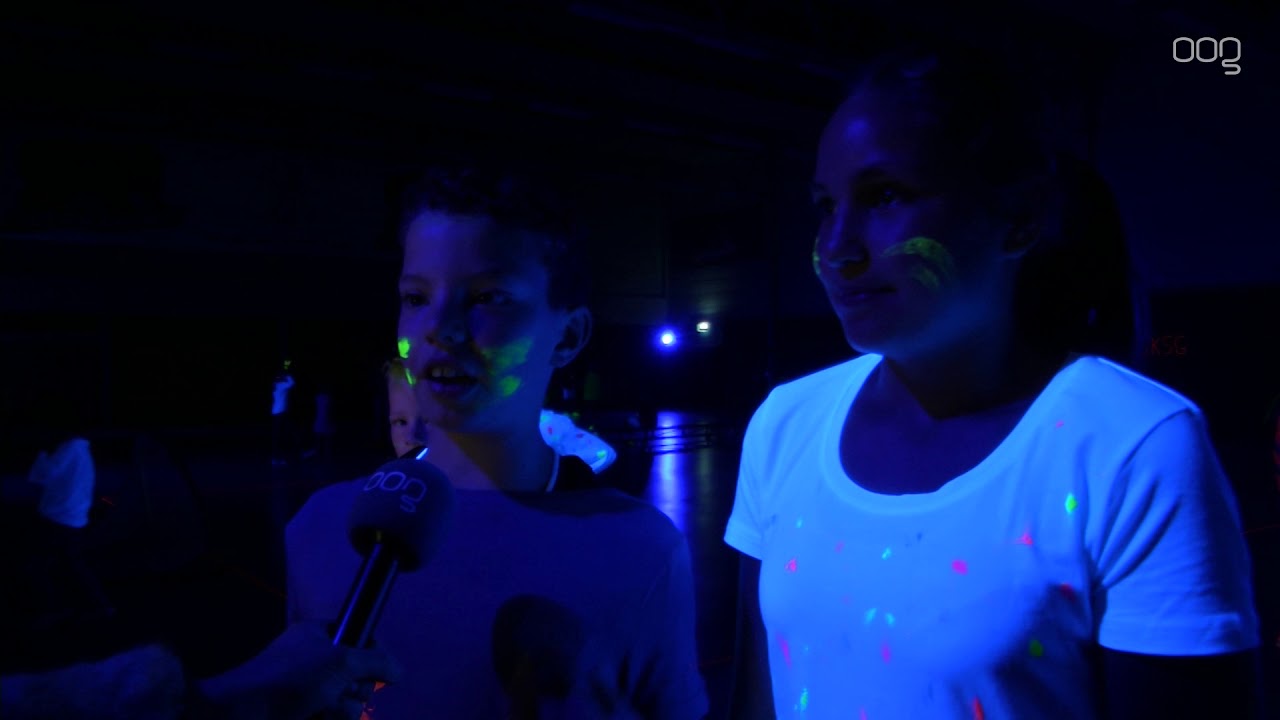 SKSG organiseert glow-in-the-dark voetbal