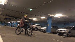Miniaturka - OCHRONA WYRZUCIŁA NAS Z PARKINGU - vlog #9