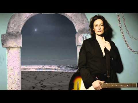 SARAH HARMER  Goin´out