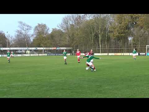 FC Berghuizen MO20-1 tegen Harkemase Boys MO20-1