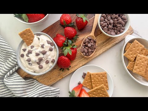 Cannoli Dip Is The Easiest Recipe You'll Make All Year