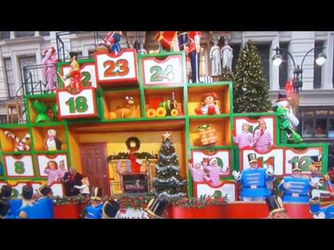 Ms. Piggy Saves Tony Bennett