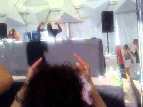 Carl Cox @ Sunwaves 8 Mamaia - The revolution continues Stage - 14.08.2010