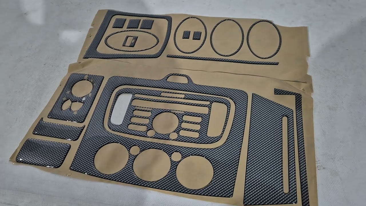 Накладки на панель AC (Maxi-Set, Карбон) Video 1