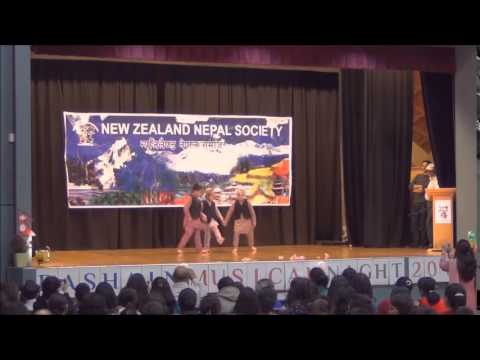 Eh Hoi bhani bolako maile  - Dance by : Sourav Dhungel, Divyanshu Khadka &  Monit K.C.