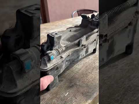 Refill Eloys (DPF Fluid Additive) tank (FAP) Citroen C3 2017 1.6L 55kW Third generation