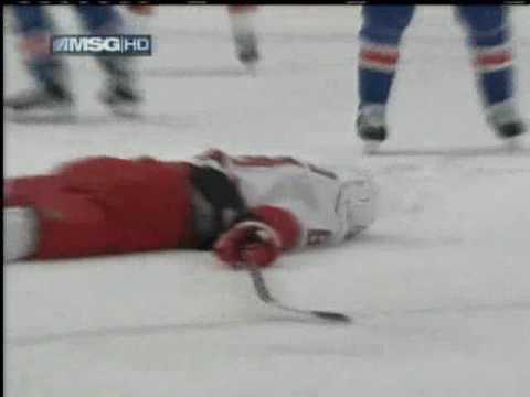 Colton Orr hits Matt Cullen