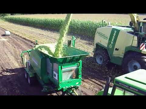 Press-Wickel-Kombination für Rundballen,  Maisballenpresse  Agronic MR 820 für Midi Maisballen