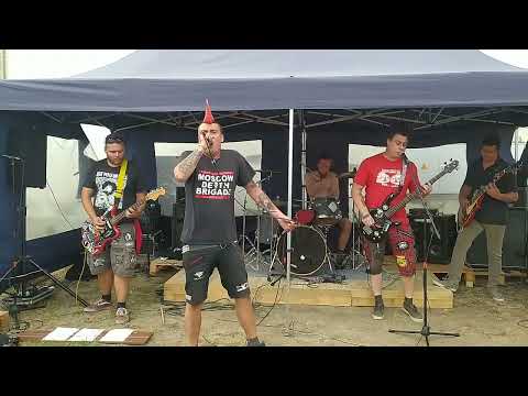 Riot Chaos - Riot Chaos - Válka