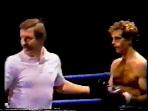 Ernesto Hoost First Ever Fight! - Ernesto Hoost VS Wim Scharrenberg (1983)