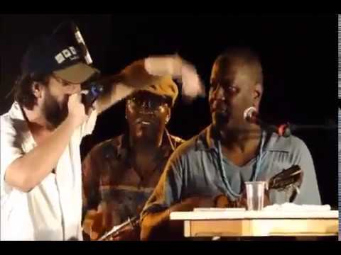 Tiago Mocotó, Sergio Procópio e Nei Lopes - Isso não são horas