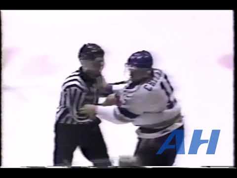 OHL Jan. 31, 1992 Terry Chitaroni,SUD v Dennis Bonvie,NB (R) Sudbury Wolves North Bay Centennials