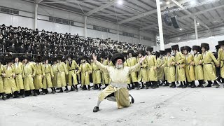 ריקודים בחתונת תולדות אהרן, קרעטשניף, קוסוב ויזניץ | Dancing at Wedding of Toldos Aharon