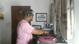 Sample Grover Washington Jr. - Hydra / EPMD - Underground
