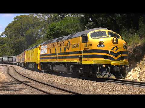 Australia’s Last Streamliners haul an All-Vintage Grain Train | Adelaide Hills