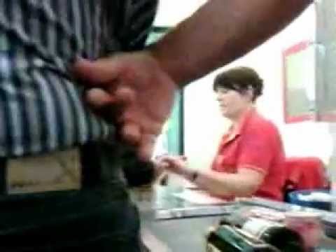 russische kassiererin in billigen penny markt