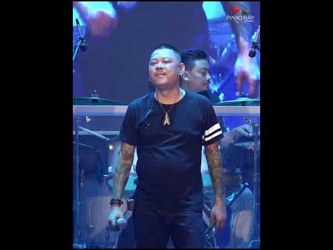 မချစ်ရဘူးတဲ့လား  // ဝေလ // Piano Bar Yangon