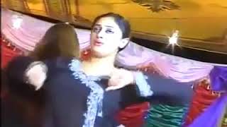 Pak shadi hot boobs show mujra new 2020