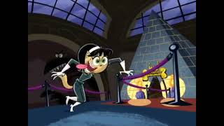 Kitty Katswell chasing a MOUSE but I put the Tom and Jerry Theme In It.