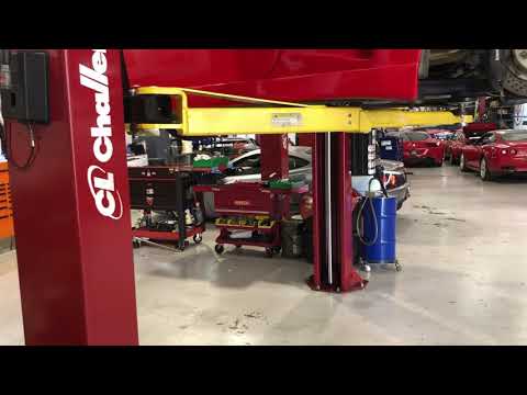Norwood Ferrari 360 oil change