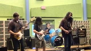 Muh Bois perform "Sixpack" by JEFF the Brotherhood