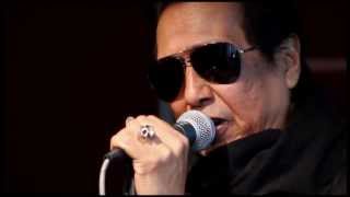 Alejandro Escovedo and The Sensitive Boys - "Chip N' Tony"